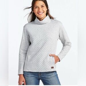 L.L. Bean Light Gray Quilted Turtleneck Sweater Size Small